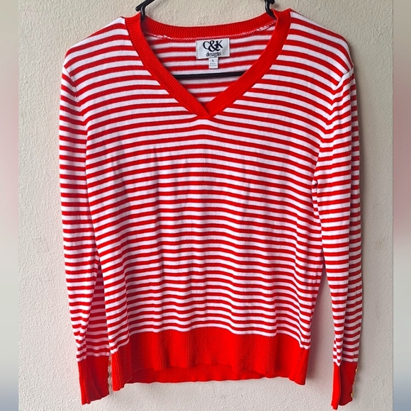 C&K designs Women's Sweater Size S - Picture 2 of 5